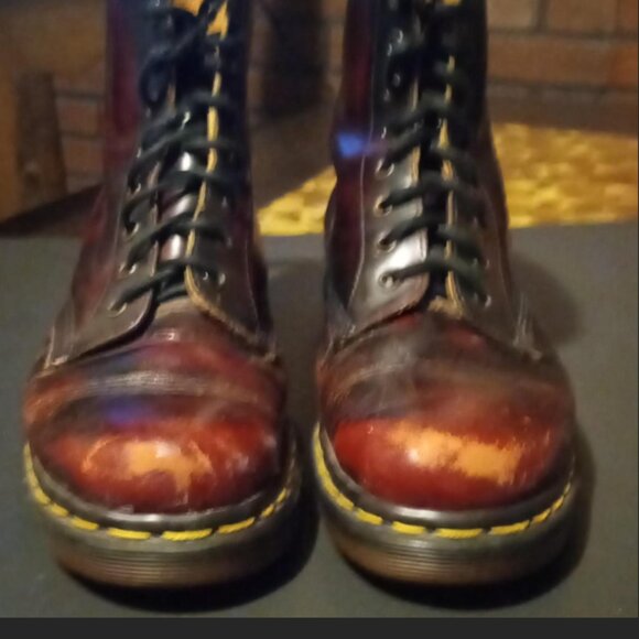 Dr. Marten Boots - Picture 4 of 5